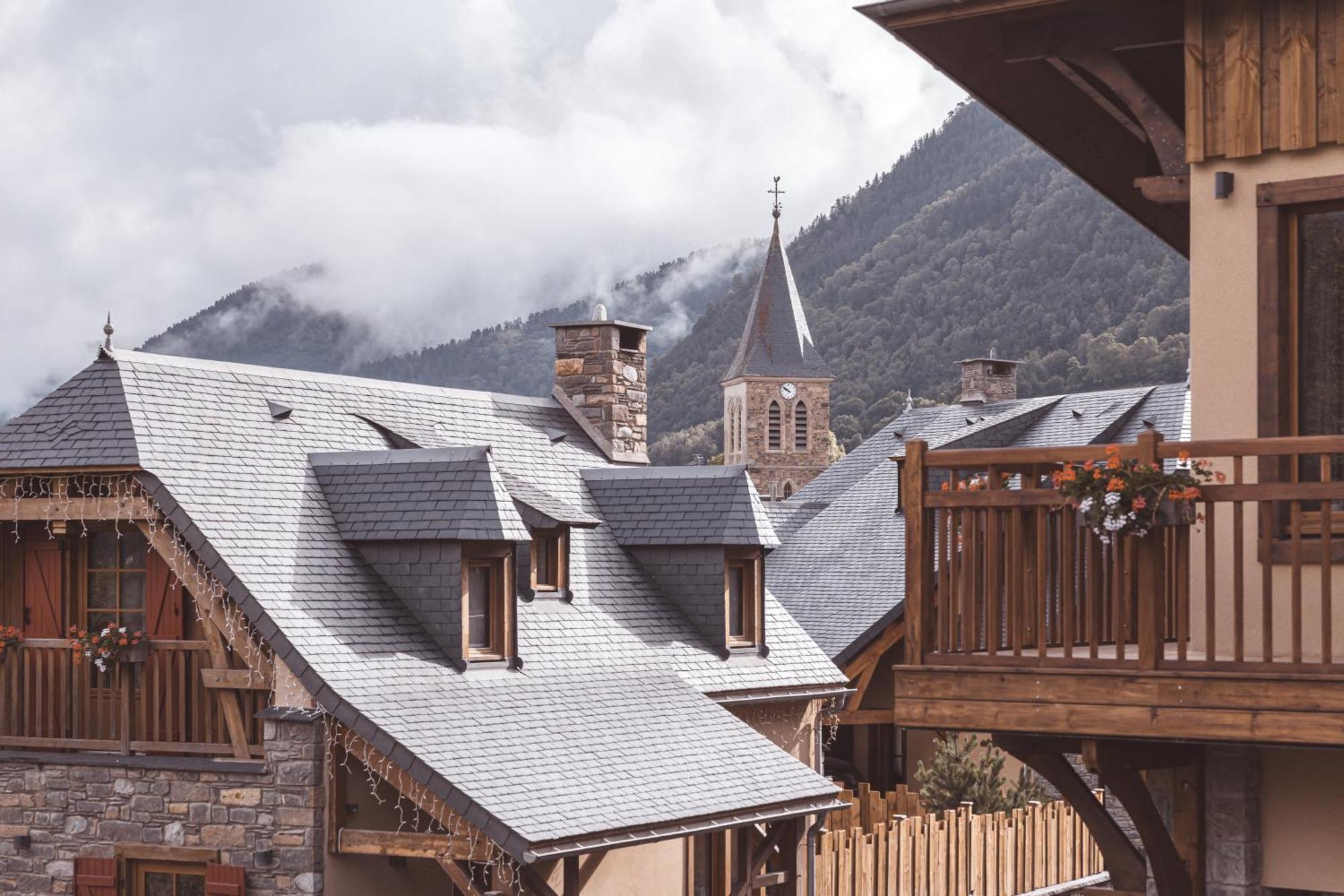 Les Hauts De Saint-Lary Exterior photo